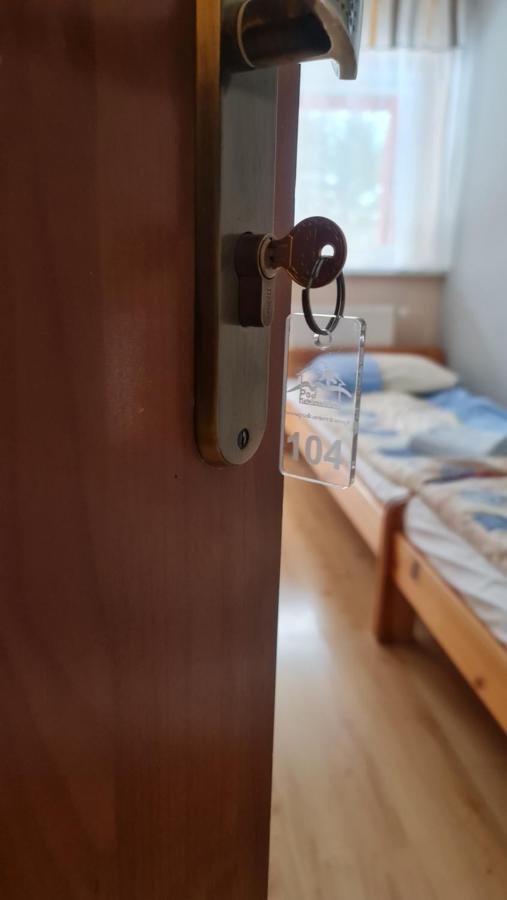 Pod Kamiennikiem Hotel Trzemesnia ภายนอก รูปภาพ