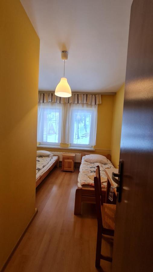Pod Kamiennikiem Hotel Trzemesnia ภายนอก รูปภาพ