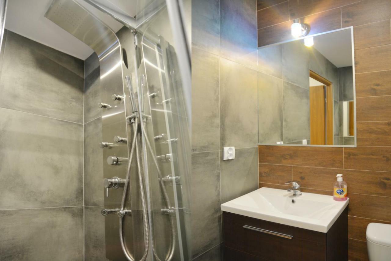Pod Kamiennikiem Hotel Trzemesnia ภายนอก รูปภาพ