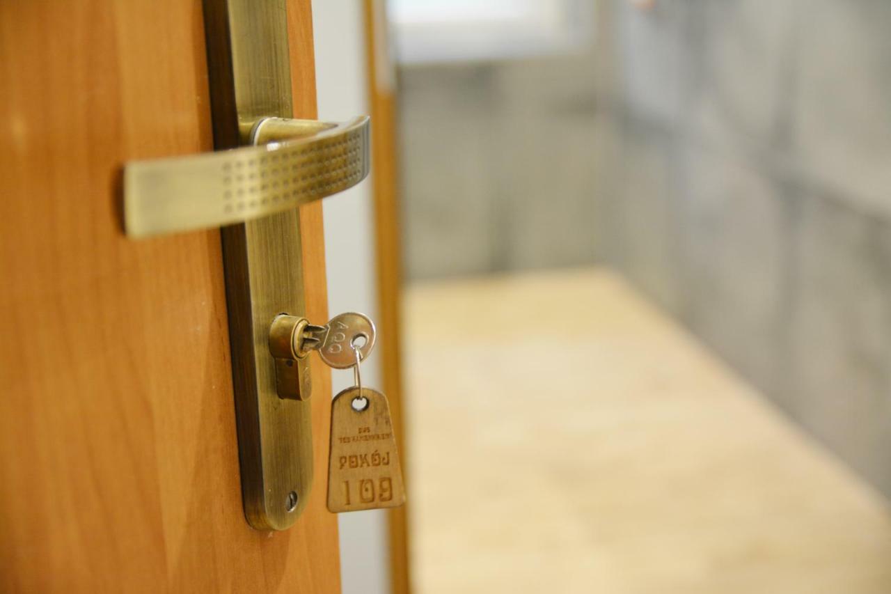 Pod Kamiennikiem Hotel Trzemesnia ภายนอก รูปภาพ
